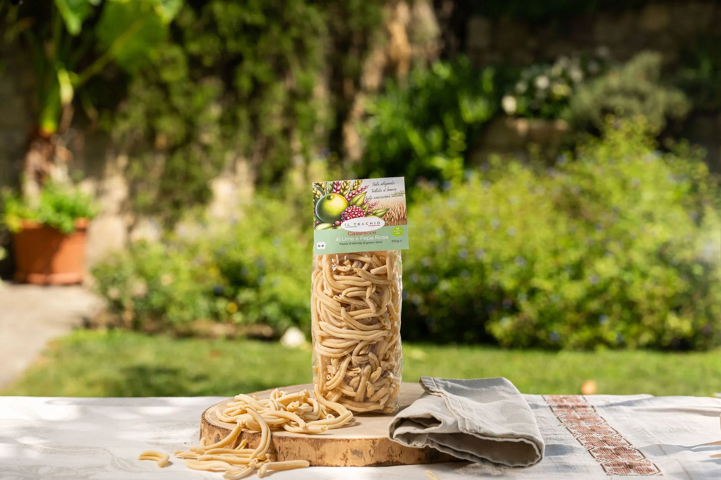 Casarecce al lime e pepe rosa